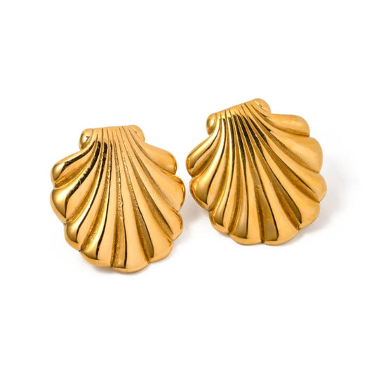 Nixie Vintage Seashell Earrings