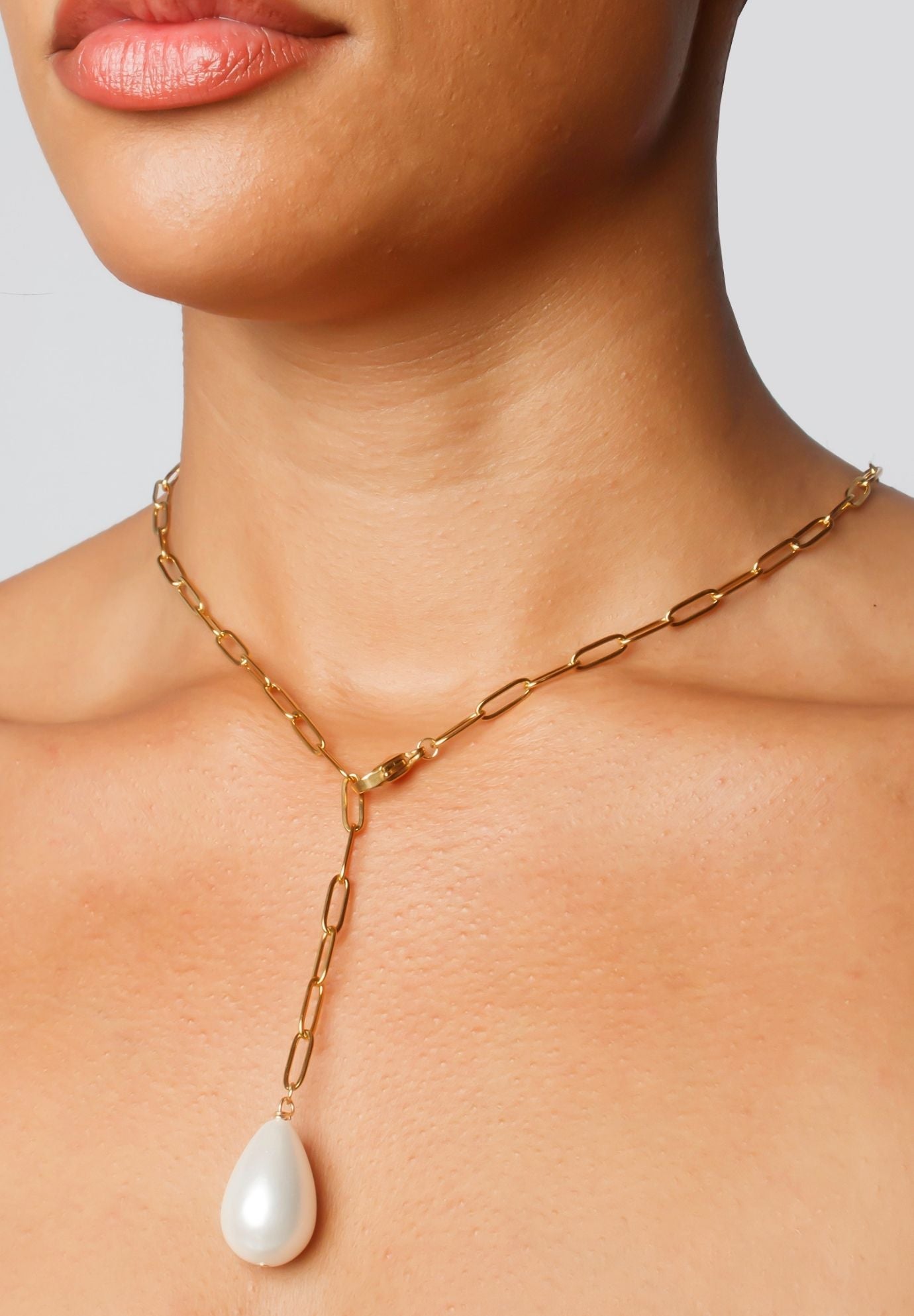 Rita Pearl Necklace